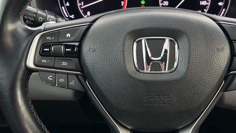 Used 2018 Honda Accord Touring image 31
