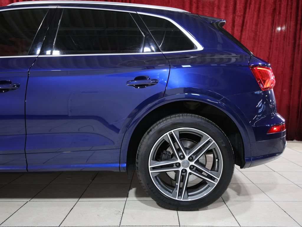 Used 2018 Audi SQ5 Premium Plus w/ Navigation Package AWD/4WD image 6