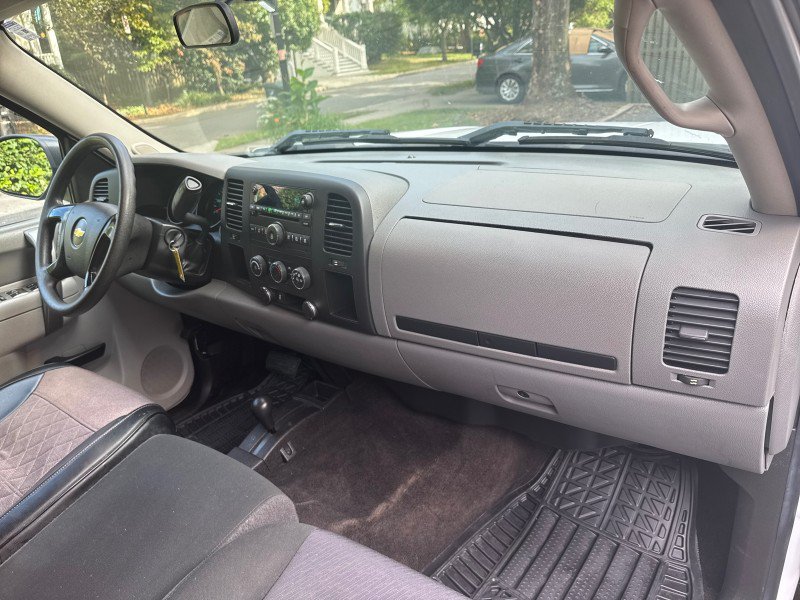 Used 2013 Chevrolet Silverado 1500 W/T w/ Skid Plate Package AWD/4WD image 20