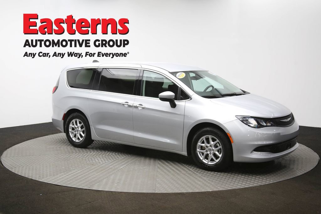 Used 2023 Chrysler Voyager LX FWD image 47