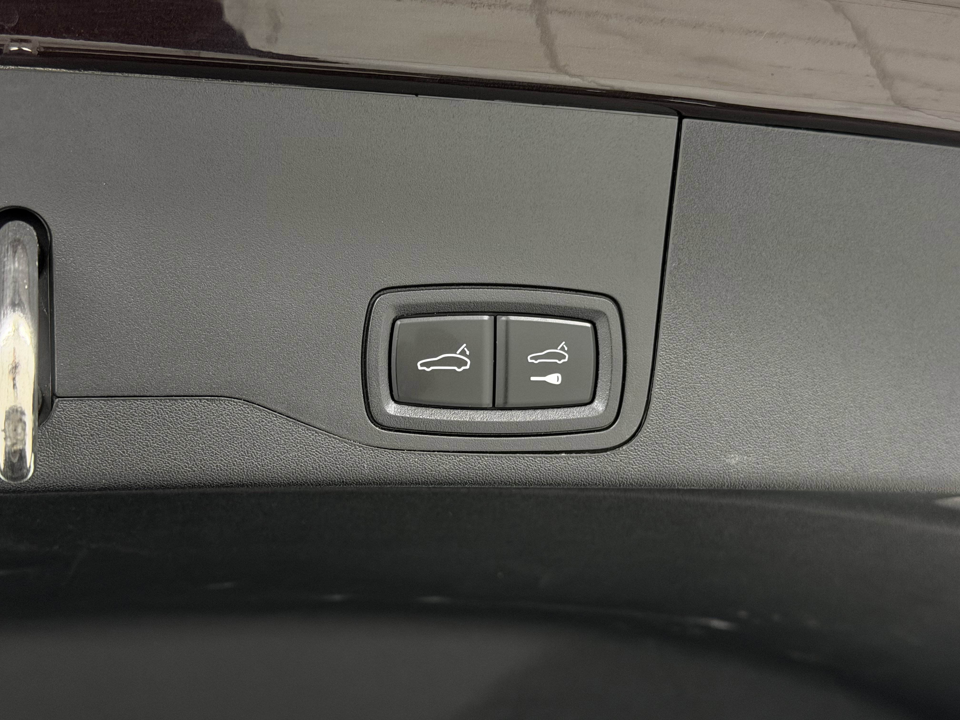 Certified 2023 Porsche Taycan Turbo image 66