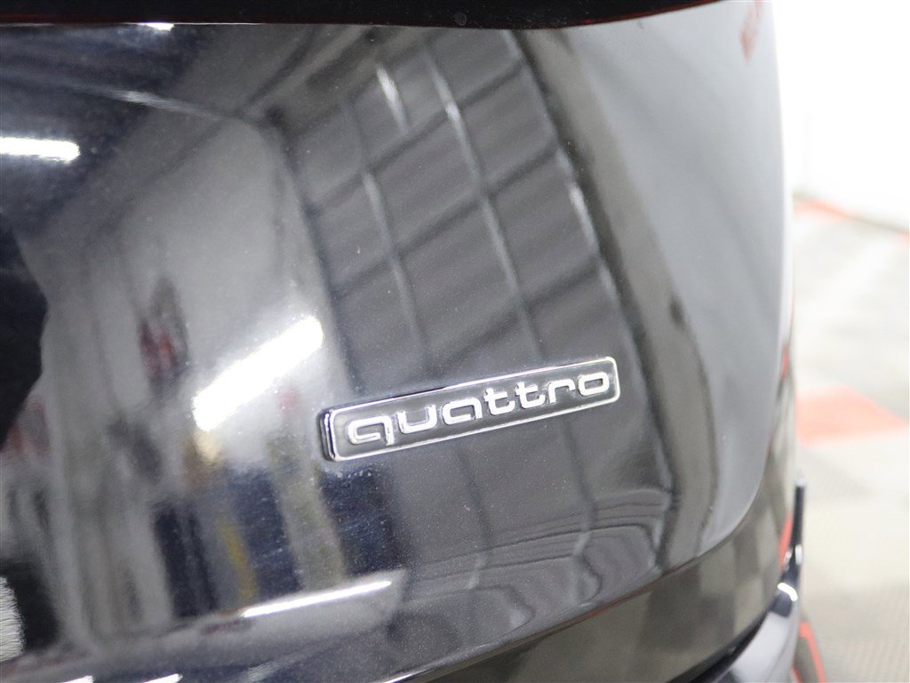 Used 2020 Audi Q7 3.0T Prestige w/ Prestige Package image 9