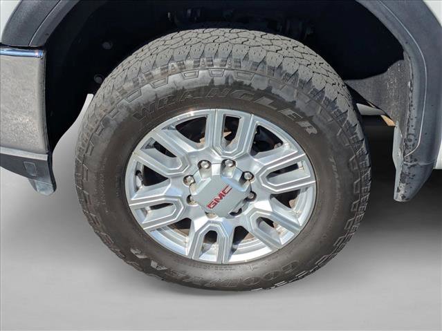 Used 2022 GMC Sierra 2500 SLT w/ SLT Premium Package image 25