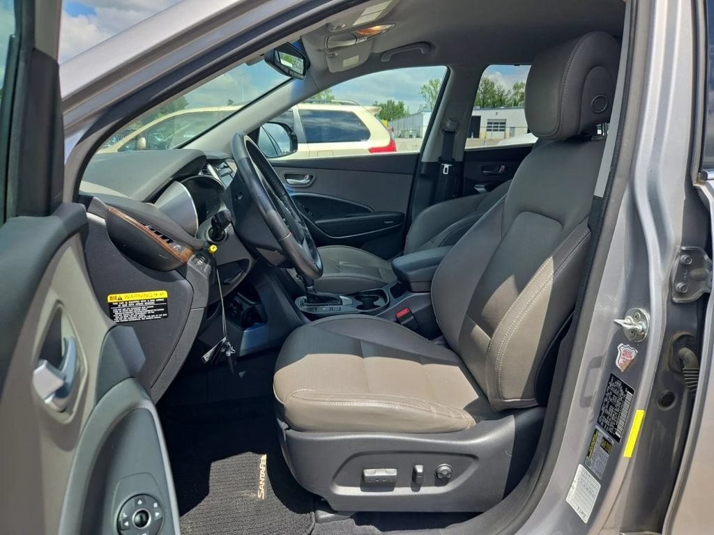 Used 2018 Hyundai Santa Fe SE w/ SE Premium Package 02 FWD image 5