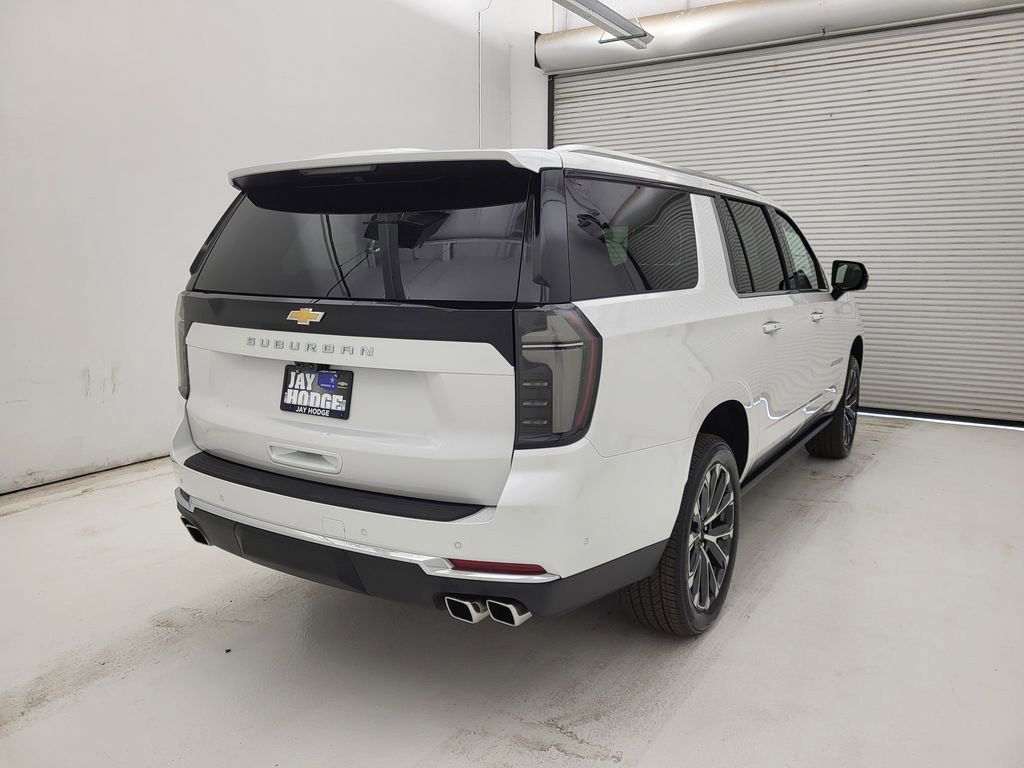 New 2025 Chevrolet Suburban High Country image 26