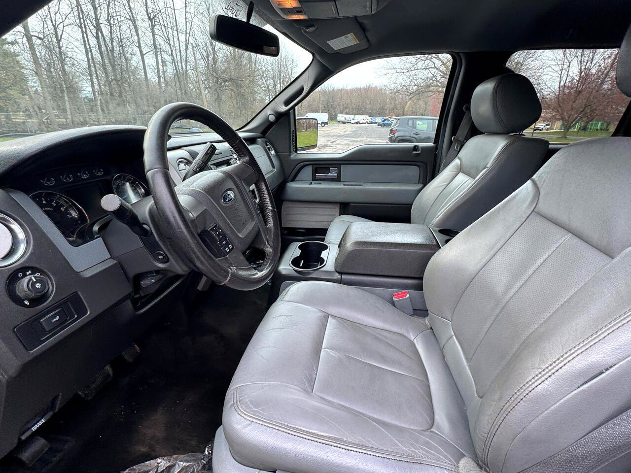 Used 2014 Ford F150 XLT w/ Equipment Group 302A Luxury AWD/4WD image 26