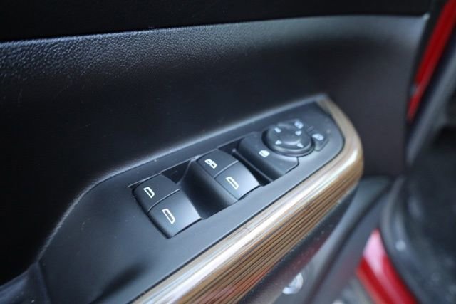 Certified 2023 GMC Acadia SLE w/ Driver Convenience Package image 25