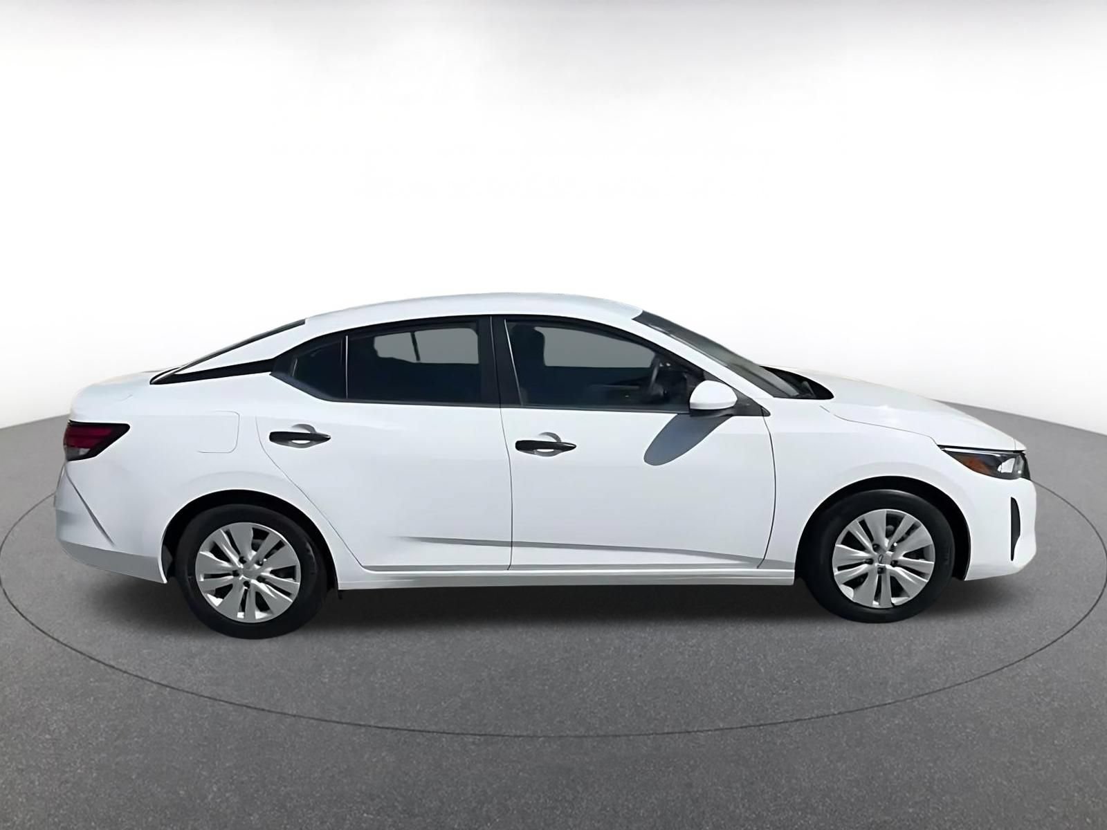 Used 2025 Nissan Sentra S FWD image 13