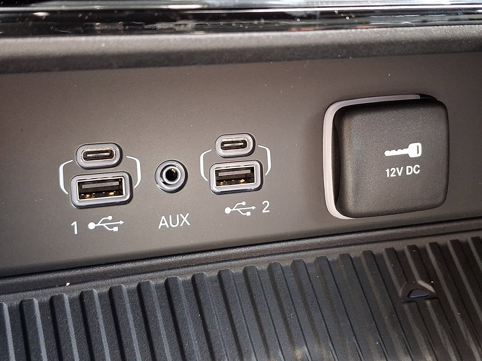 New 2026 Jeep Grand Cherokee L 4WD image 16