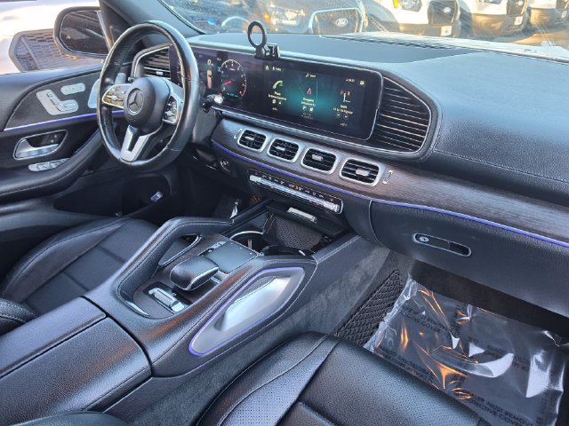 Used 2020 Mercedes-Benz GLS 450 4MATIC image 24