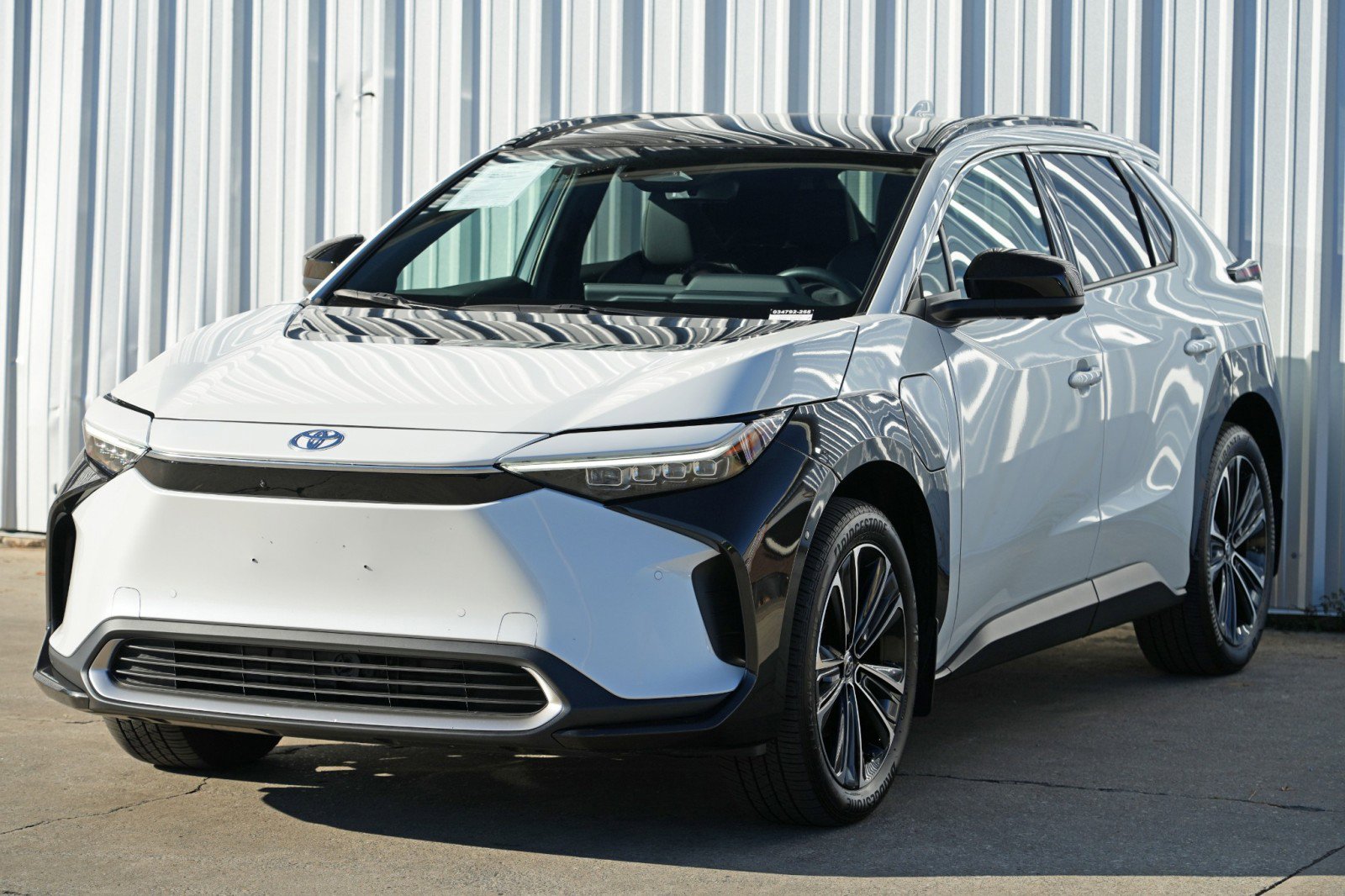 Used 2024 Toyota bZ4X Limited image 43