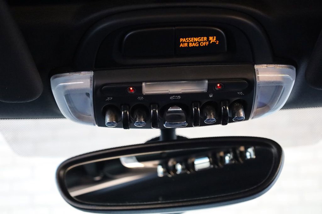 Used 2017 MINI Cooper S image 37