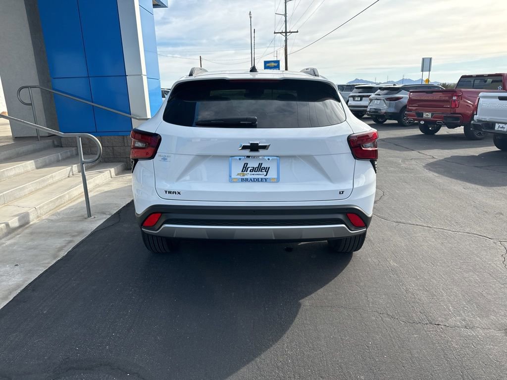New 2026 Chevrolet Trax LT w/ Driver Confidence Package image 4