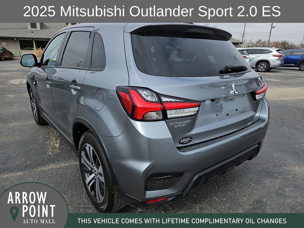 Used 2025 Mitsubishi Outlander Sport ES image 9