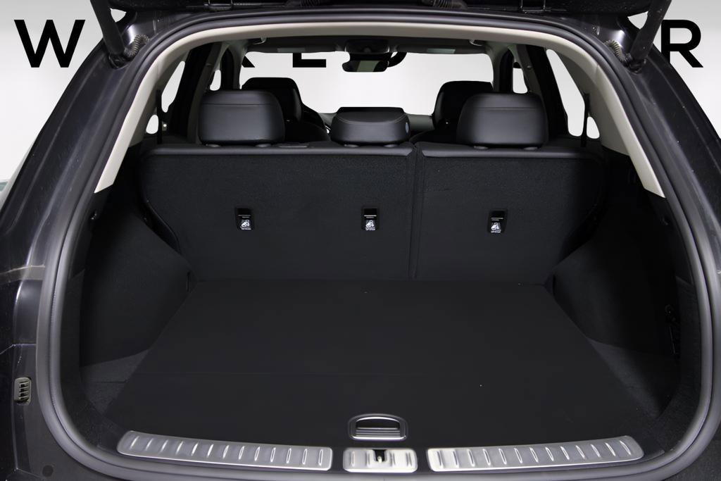 Used 2025 Genesis GV70 2.5T w/ Select Package AWD/4WD image 37