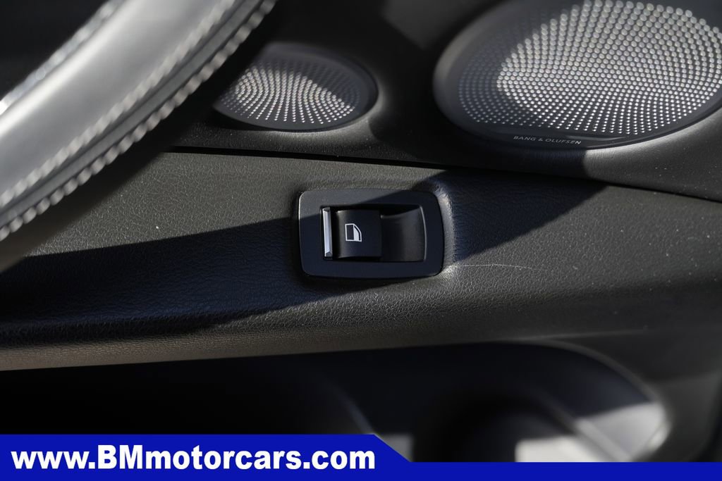 Used 2016 BMW X5 M image 39