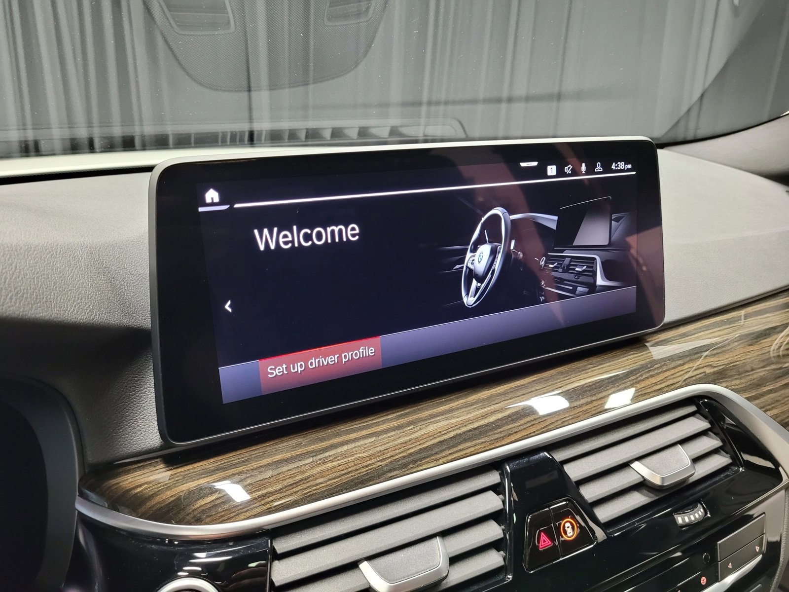 Used 2021 BMW 540i w/ M Sport Package image 22