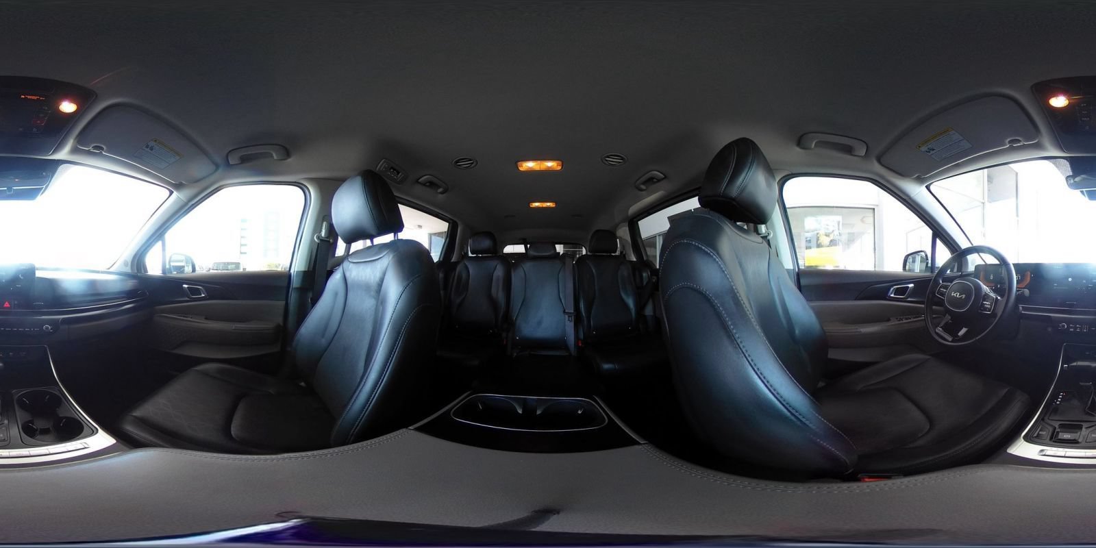 Used 2026 Kia Carnival FWD image 44