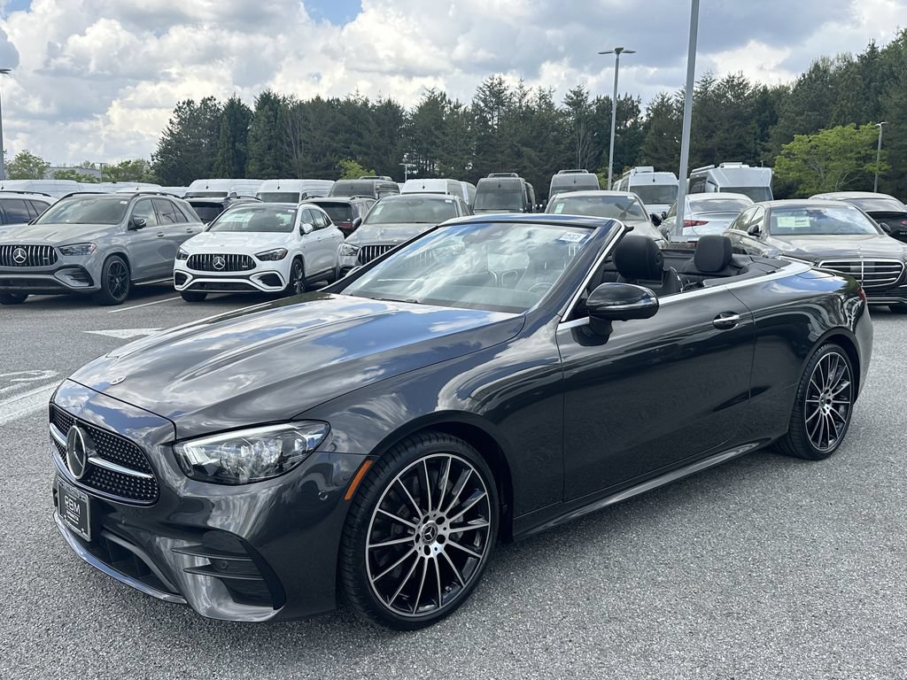 Used 2023 Mercedes-Benz E 450 4MATIC Cabriolet image 4