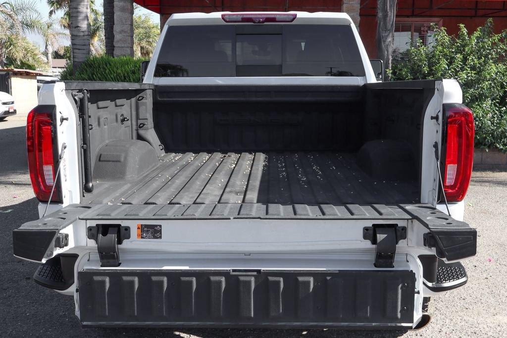 Used 2022 GMC Sierra 2500 Denali w/ Denali Ultimate Package AWD/4WD image 9
