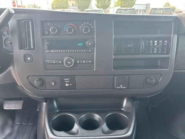 Used 2025 Chevrolet Express 2500 w/ Driver Convenience Package RWD image 20