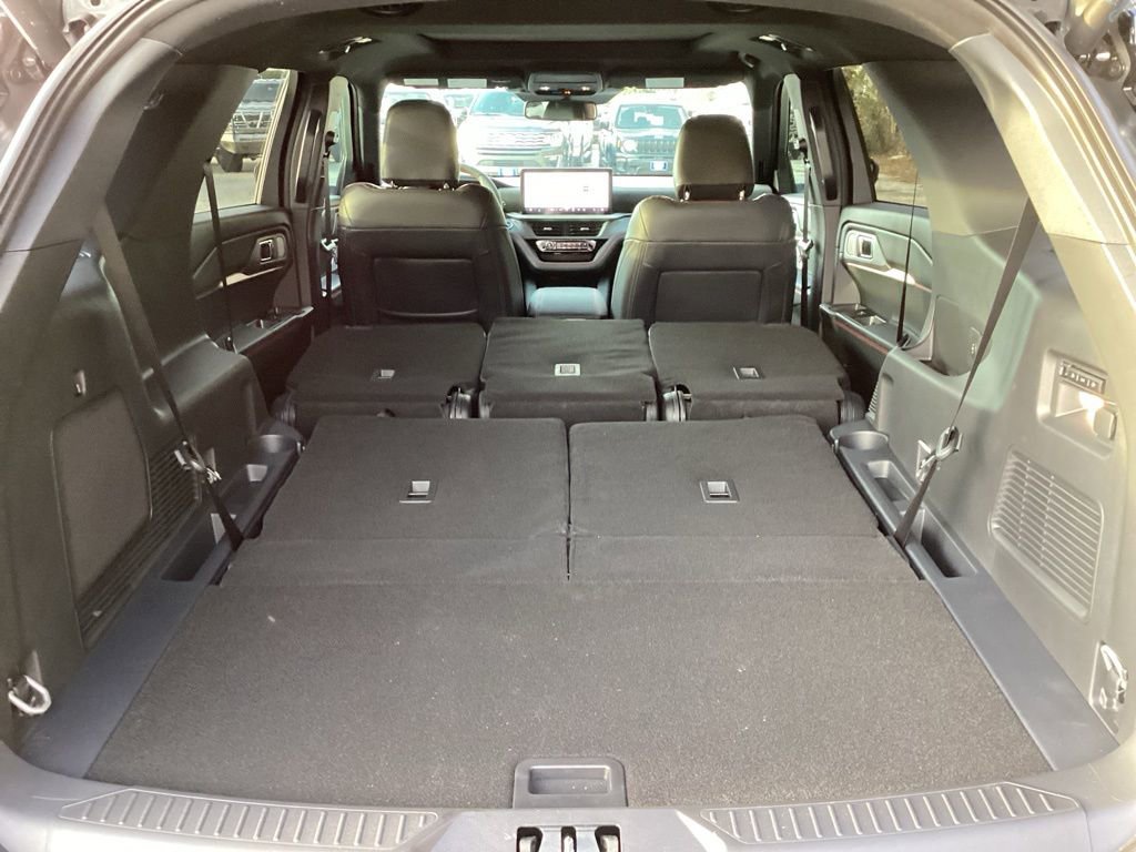 New 2026 Ford Explorer ST w/ Sun And Sound Package image 12