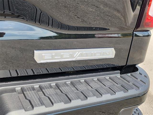 New 2026 GMC Sierra 1500 Elevation image 5