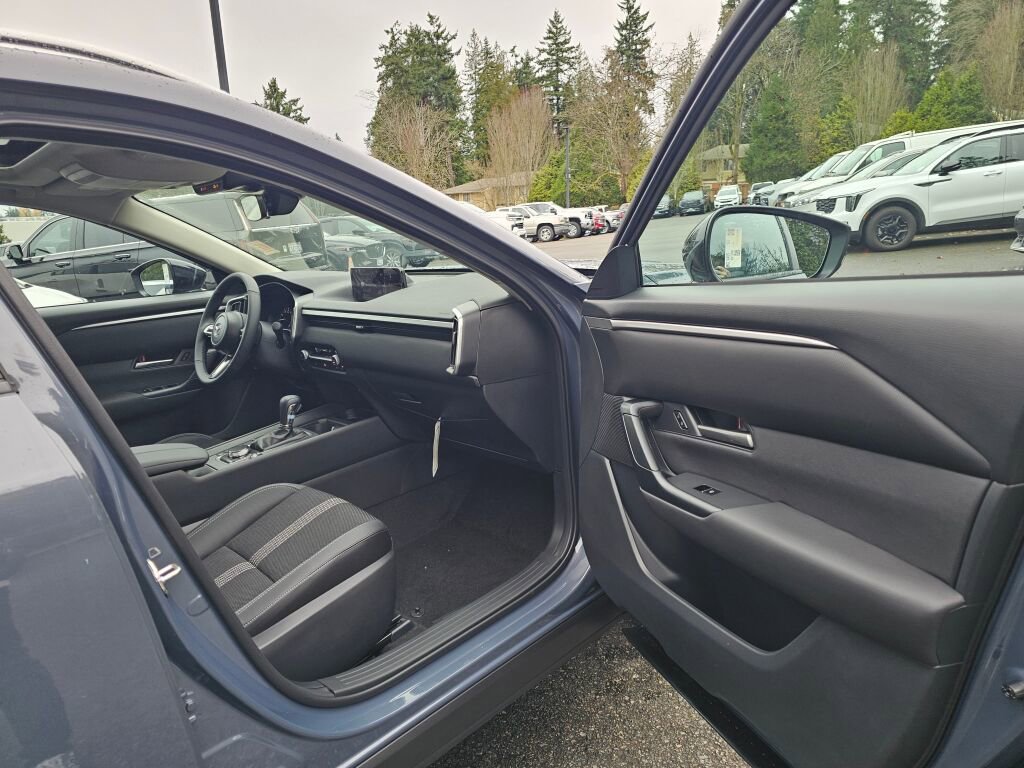 New 2026 MAZDA CX-50 AWD 2.5 S w/ Cargo Package image 31