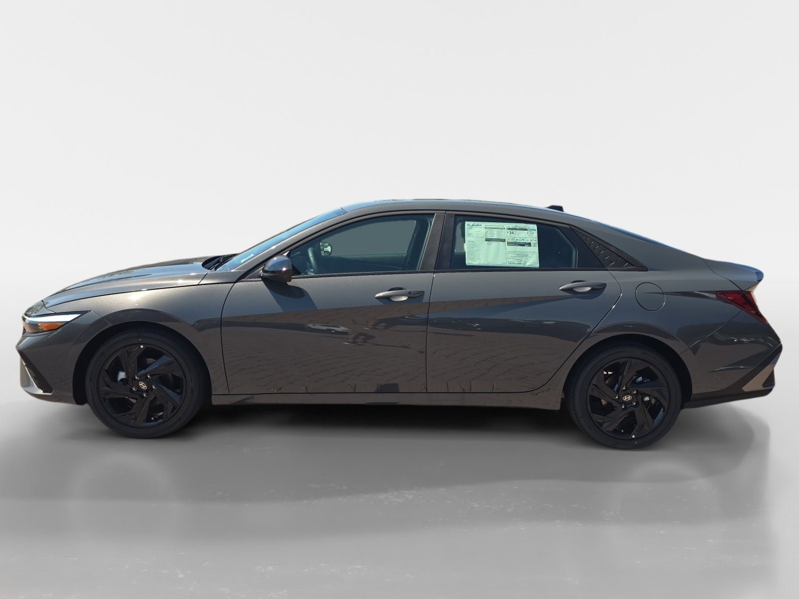 New 2026 Hyundai Elantra SEL Sport FWD image 6