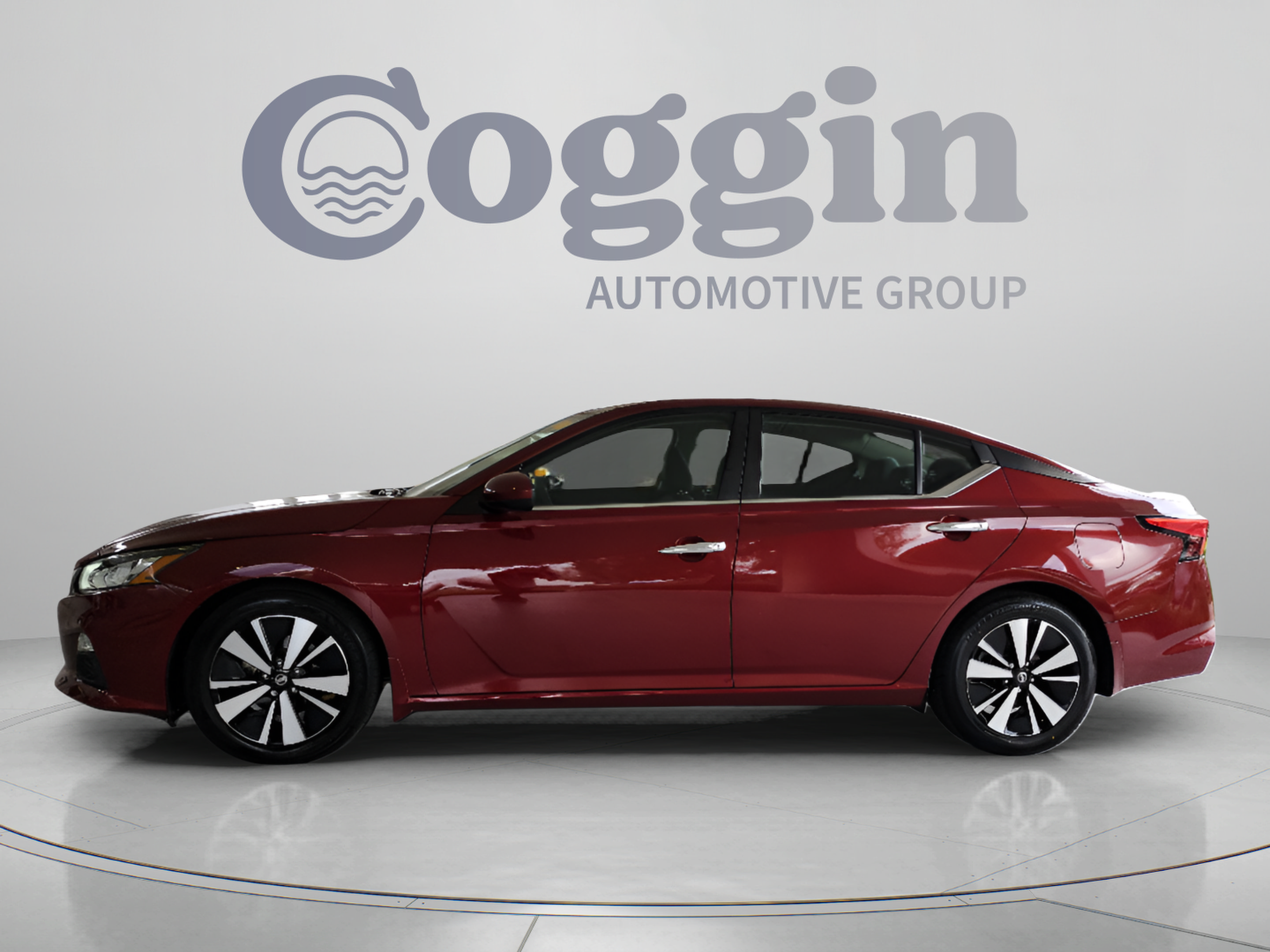 Used 2021 Nissan Altima 2.5 SV FWD image 3