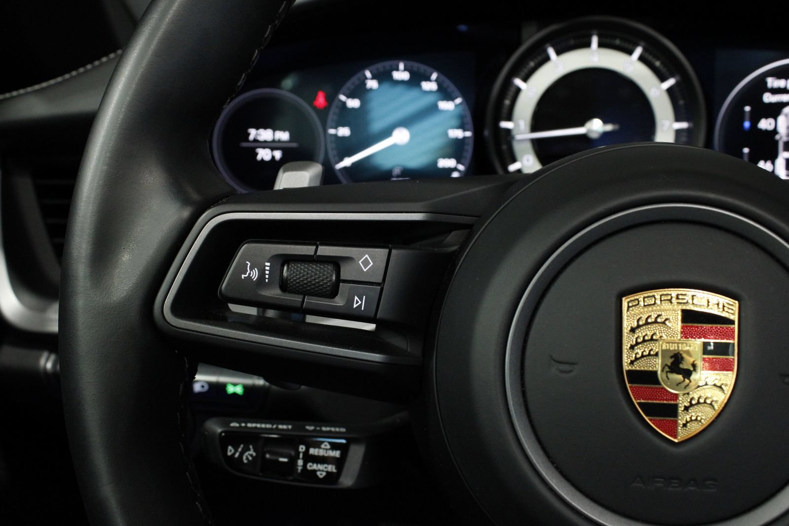 Certified 2022 Porsche 911 Targa 4S w/ Premium Package AWD/4WD image 25