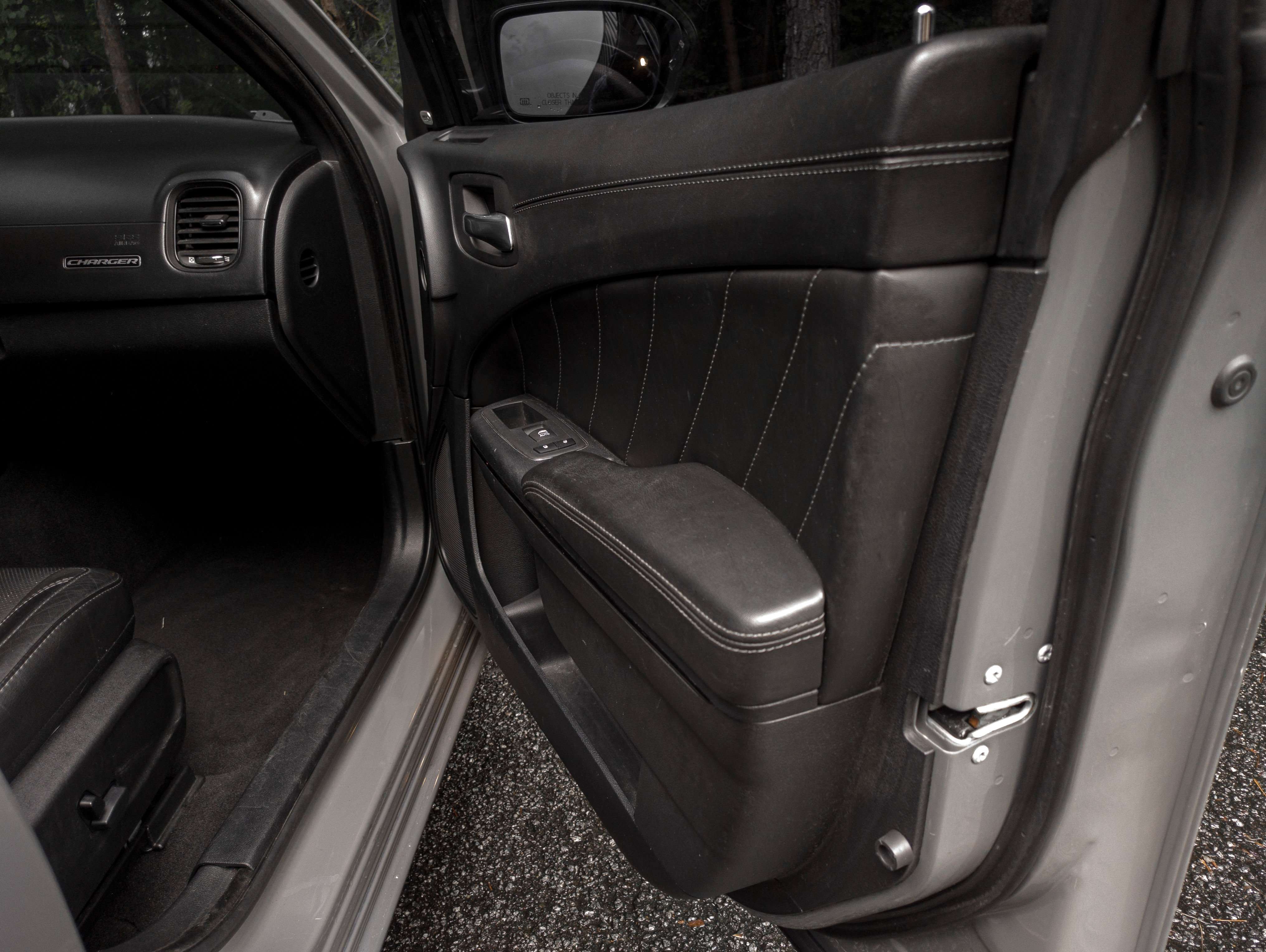 Used 2019 Dodge Charger SXT image 17