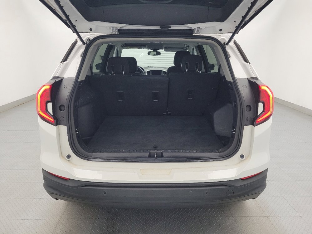 Used 2018 GMC Terrain SLE w/ Driver Convenience Package AWD/4WD image 29