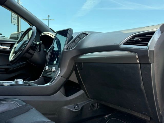 Used 2023 Ford Edge ST AWD/4WD image 17