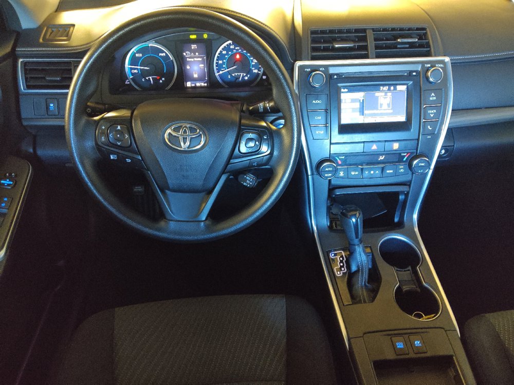 Used 2015 Toyota Camry LE FWD image 22