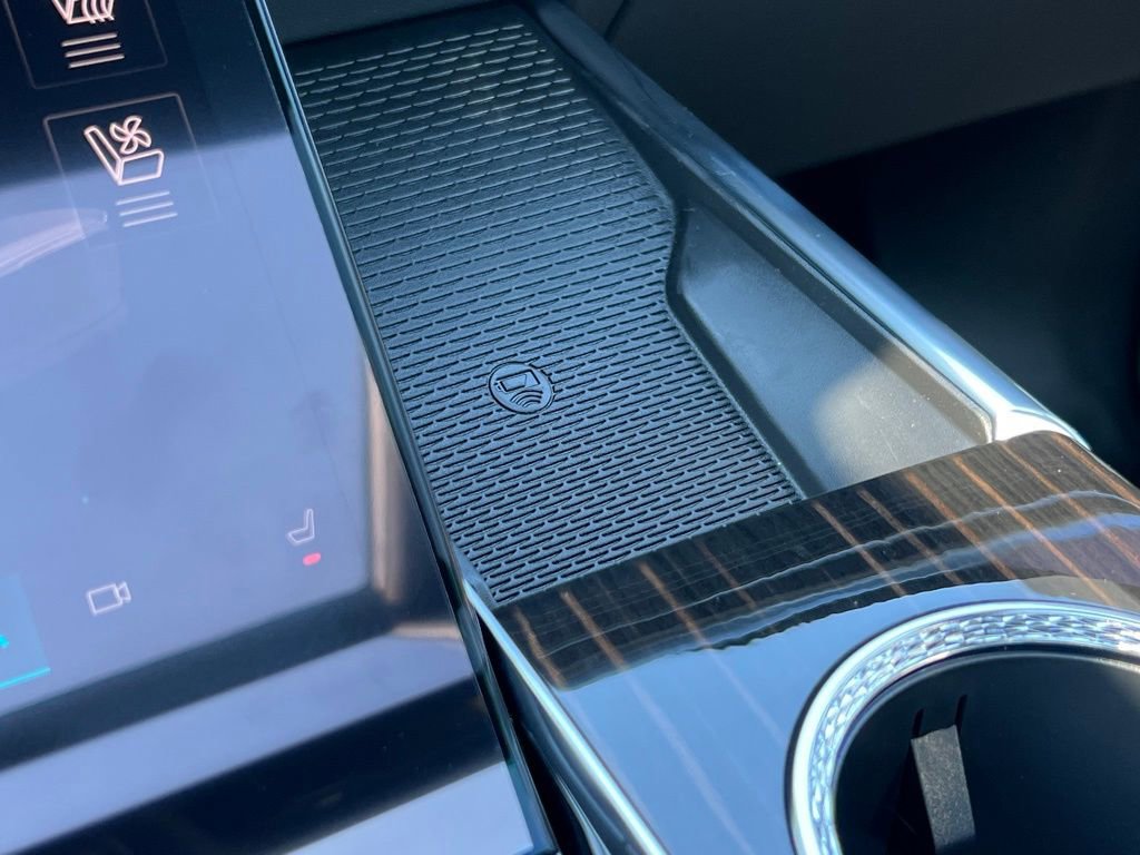 New 2025 Cadillac Escalade Premium Luxury image 54
