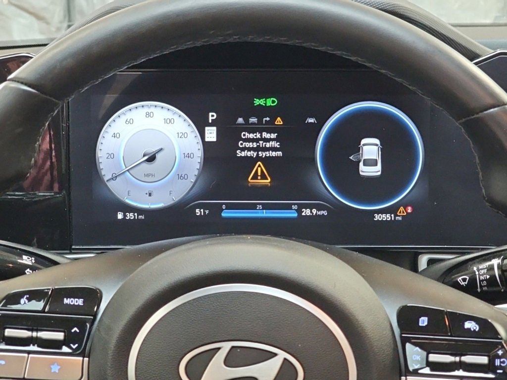 Used 2024 Hyundai Elantra Limited image 19