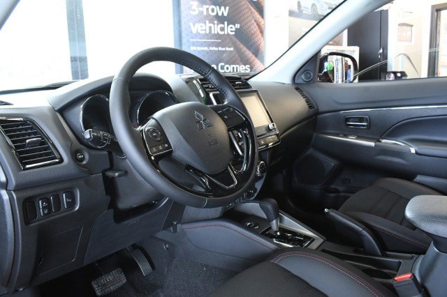 New 2026 Mitsubishi Outlander Sport SE AWD/4WD image 26