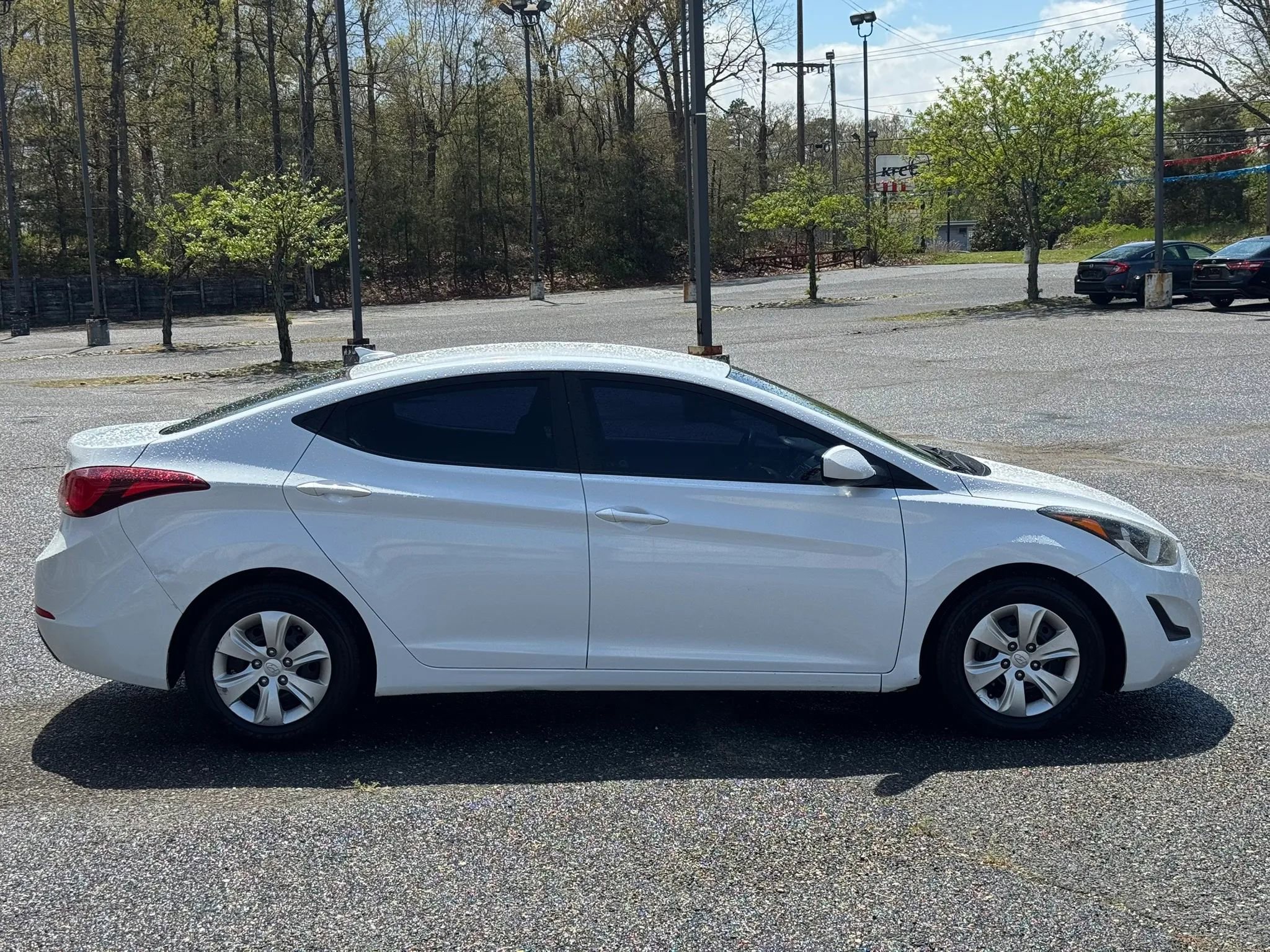 Used 2016 Hyundai Elantra SE FWD image 6