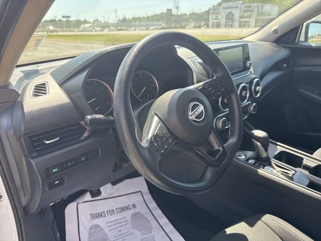 Used 2024 Nissan Sentra S image 13