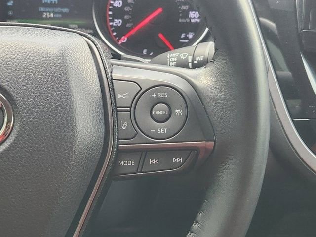 Used 2023 Toyota Camry XSE FWD image 29