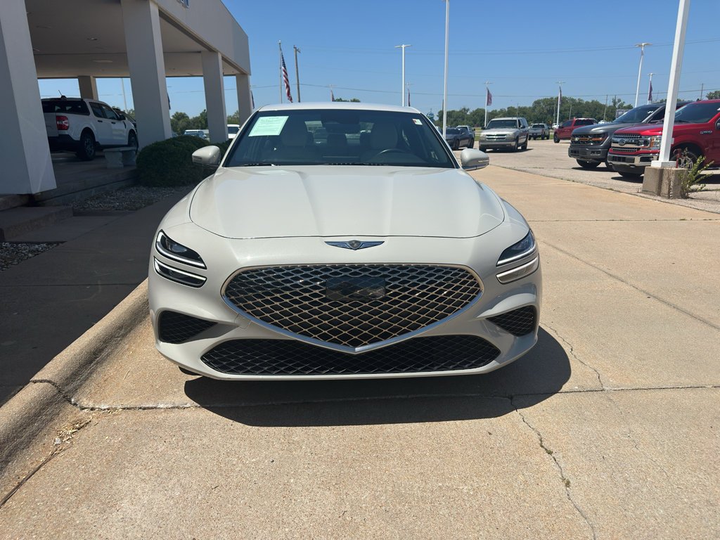 Used 2025 Genesis G70 2.5T RWD image 12