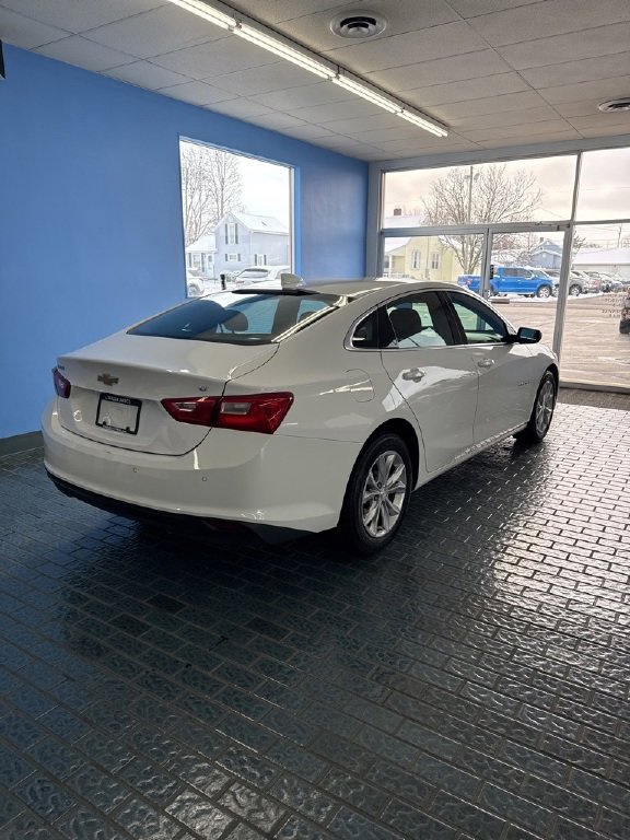 Used 2025 Chevrolet Malibu LT image 5