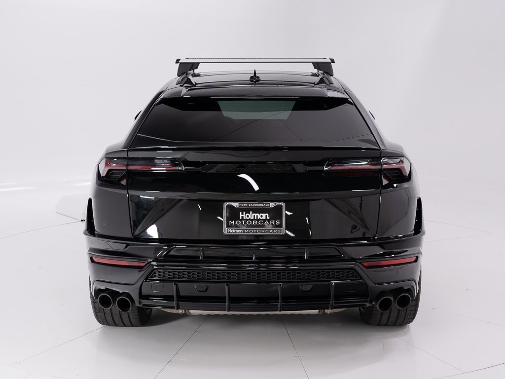 Used 2023 Lamborghini Urus S image 4