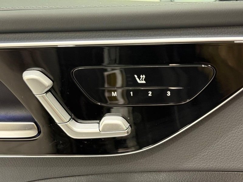 New 2026 Mercedes-Benz C 300 4MATIC Sedan image 13
