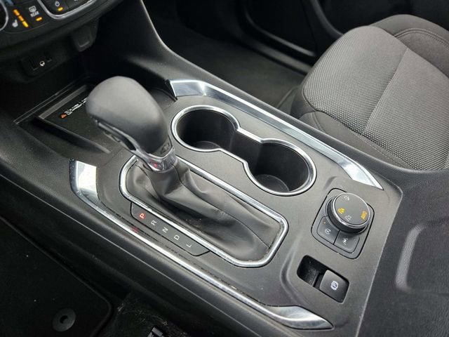 Used 2023 Chevrolet Traverse LT image 27