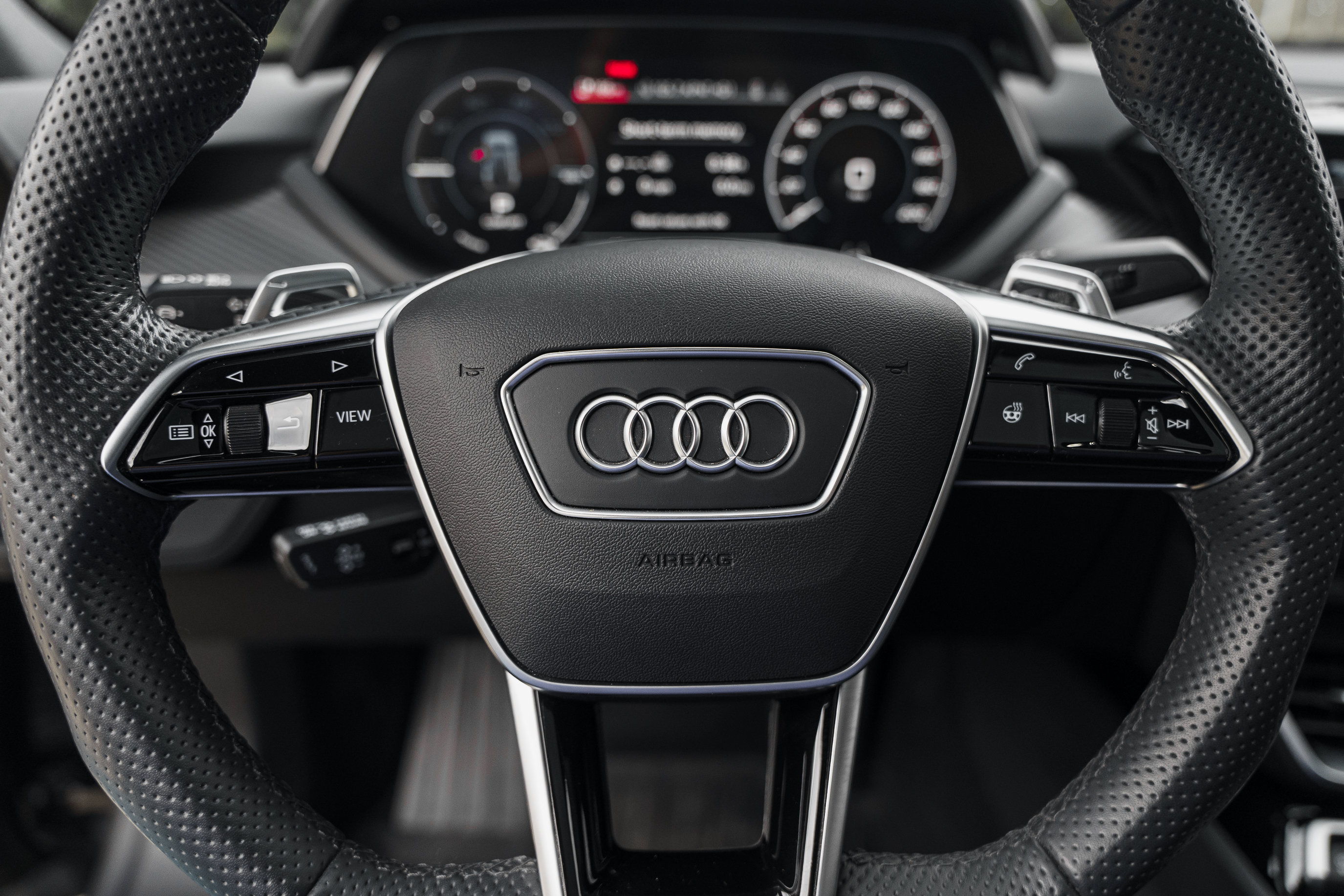 Certified 2023 Audi e-tron GT Premium Plus AWD/4WD image 14