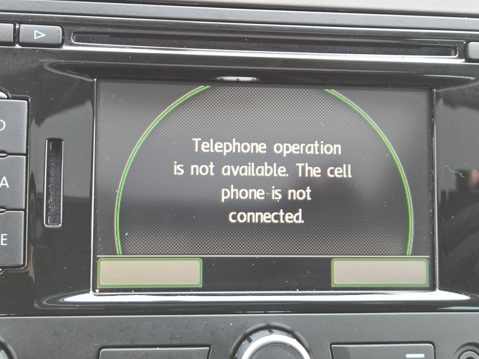 Used 2011 Volkswagen Tiguan S image 5