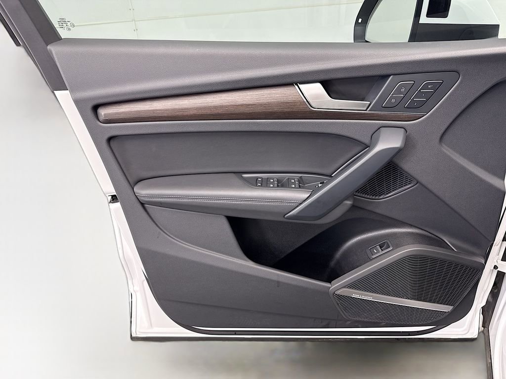 Certified 2023 Audi Q5 2.0T Premium Plus w/ Premium Plus Package image 23