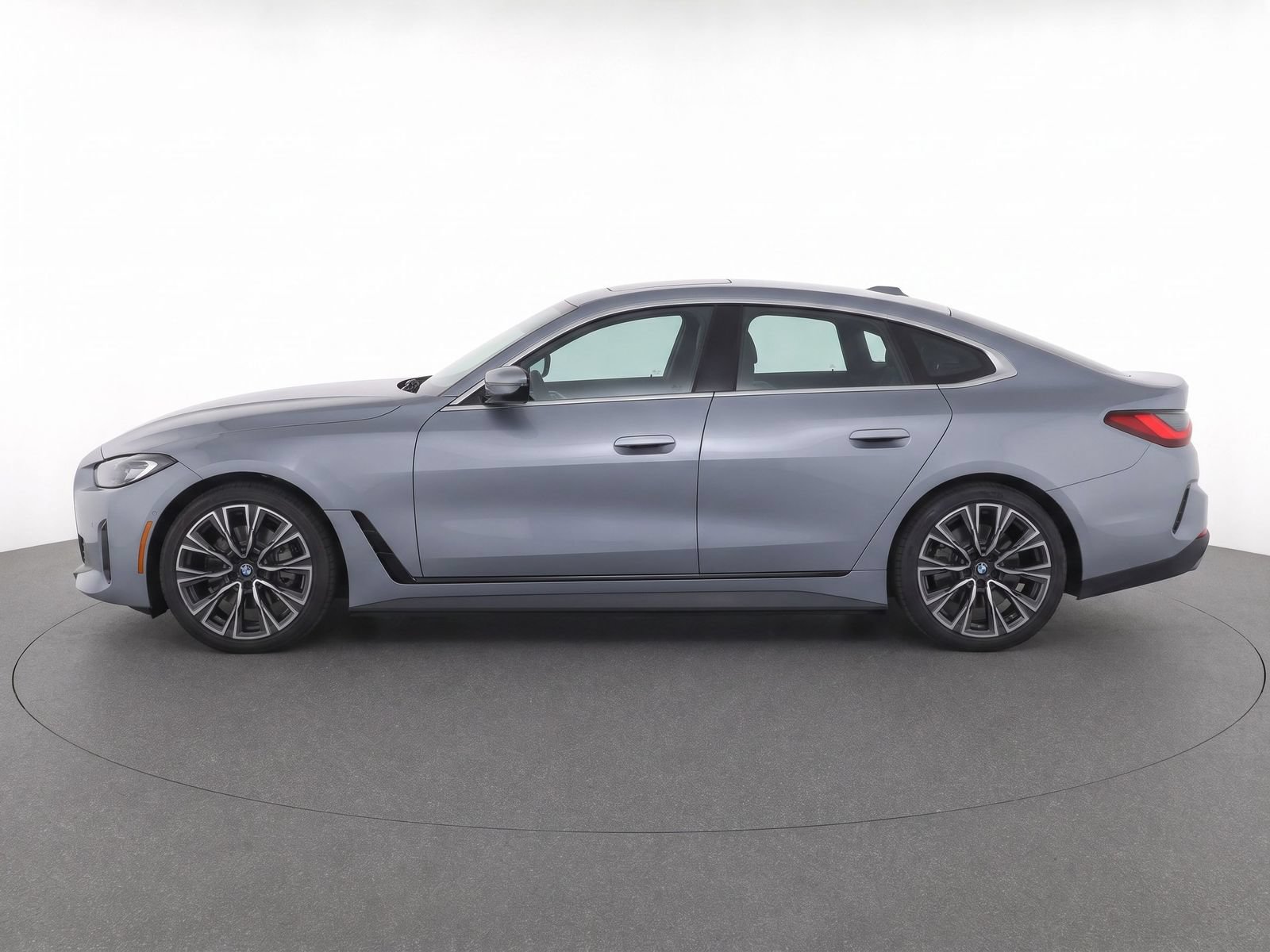 Certified 2024 BMW 430i Gran Coupe w/ Convenience Package RWD image 3
